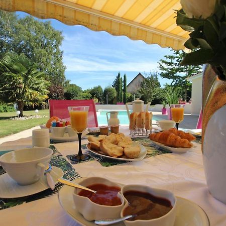 Bed and Breakfast Les Carpes A Лімож Екстер'єр фото